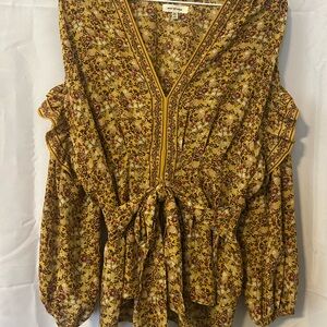 Floral mustard Women's Top